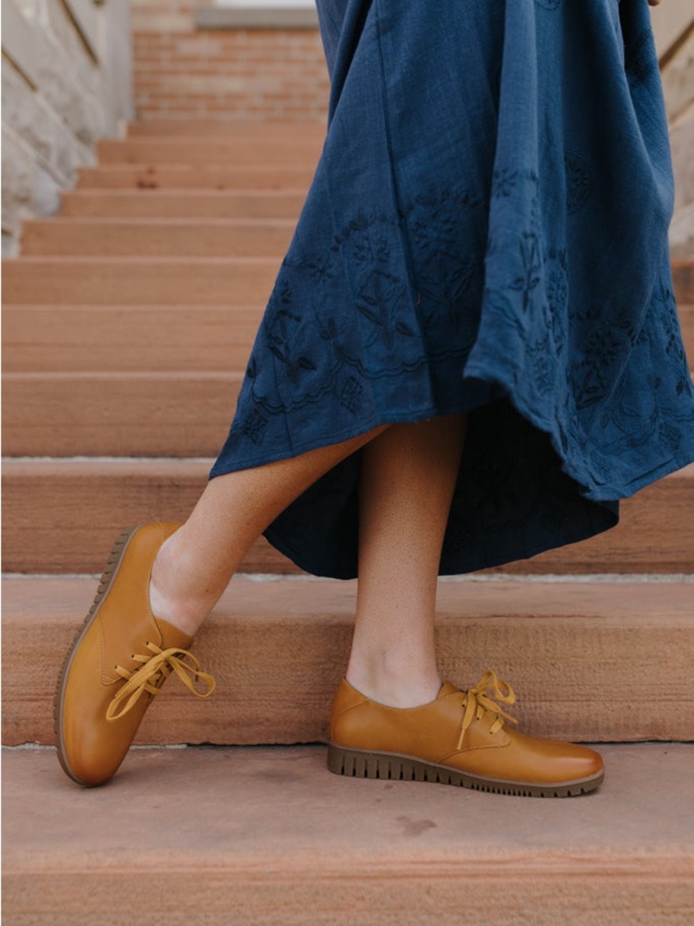 Dansko Libbie Oxford Mustard Burnished Calf Leather Comfort Shoes